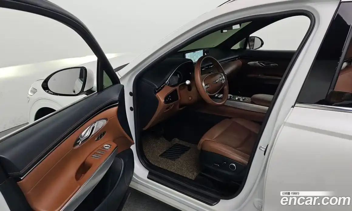 Genesis GV70 2021 2.5 Автомат в Москве № 24671, фото 19