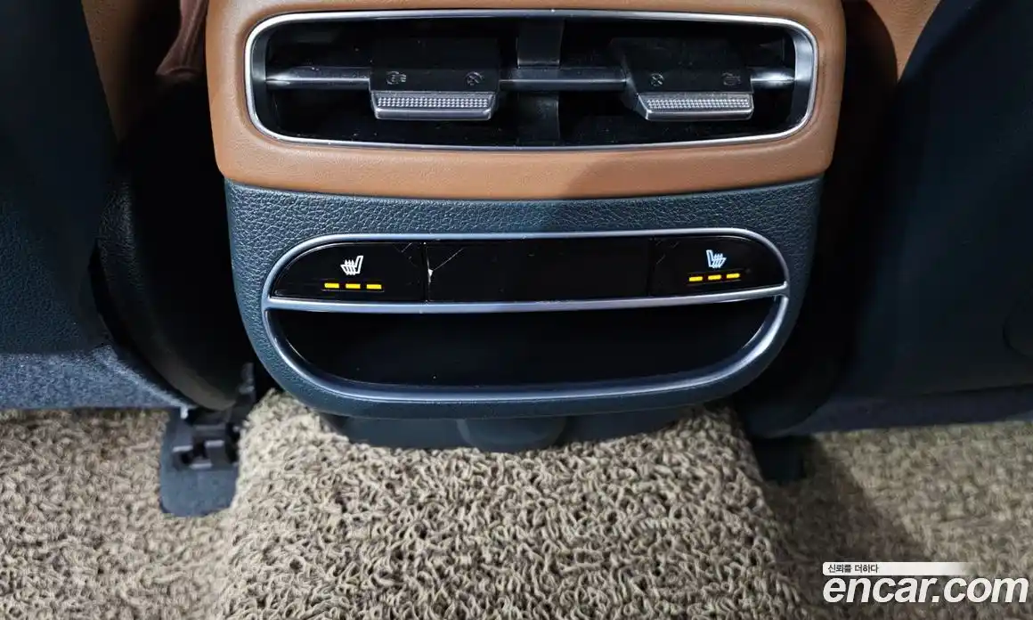 Genesis GV70 2021 2.5 Автомат в Москве № 24671, фото 8