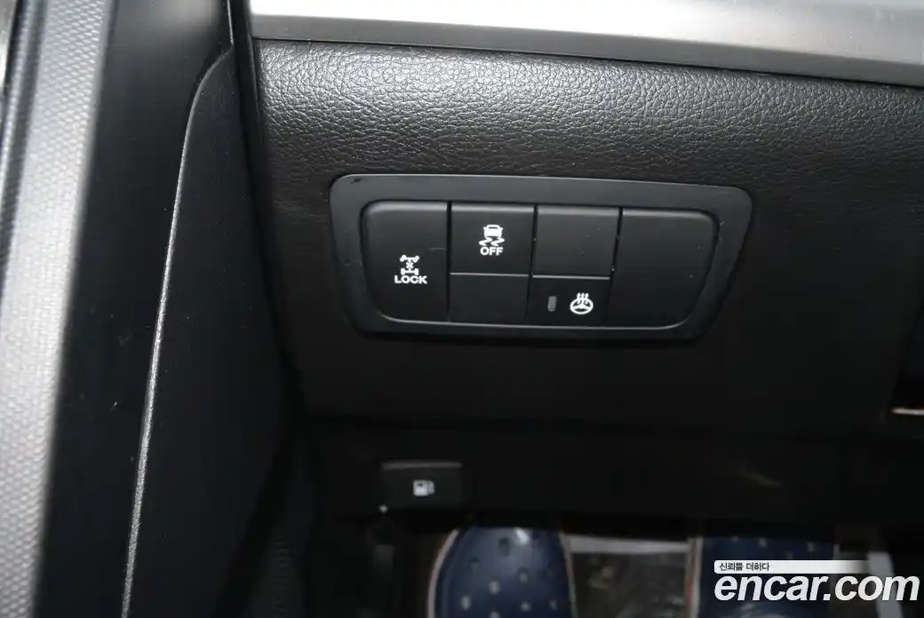 SsangYong Korando 2012 2.0 Автомат в Москве № 24752, фото 16