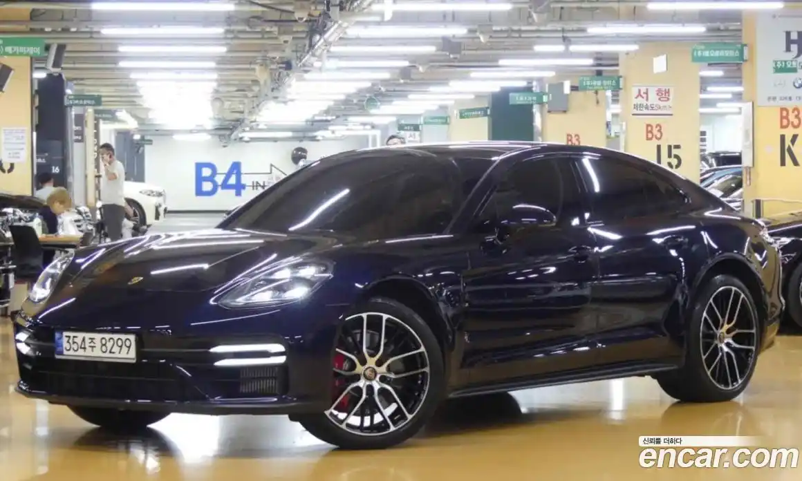 Porsche Panamera 2021 4.0 Автомат в Москве № 252210, фото 11