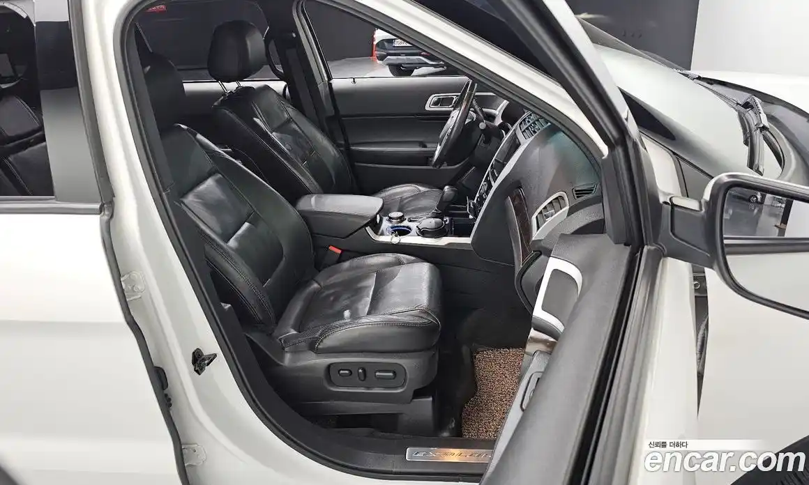 Ford Explorer 2013 3.5 Автомат в Москве № 255646, фото 14