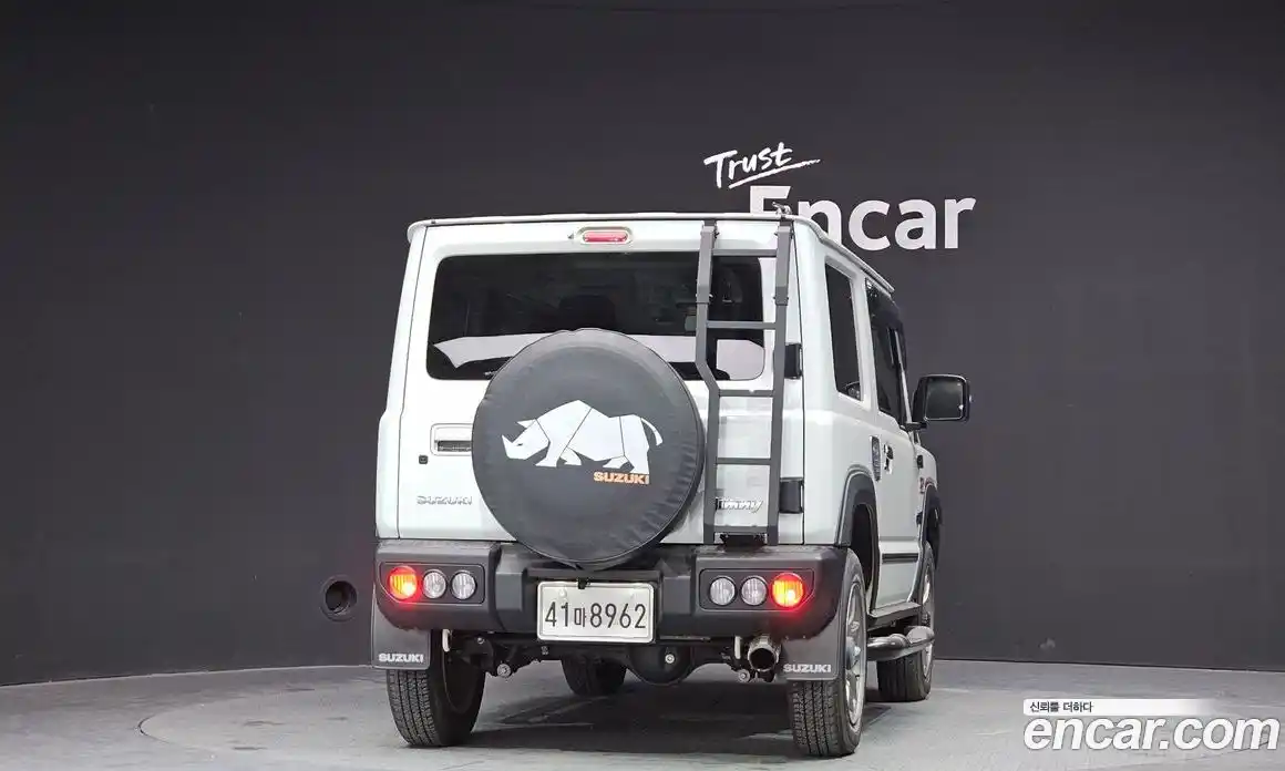 Suzuki Jimny 2020 0.7 Автомат в Москве № 257689, фото 4