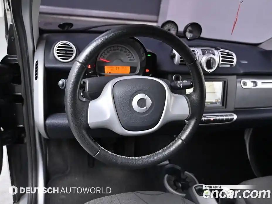 Smart Fortwo 2014 1.0 Автомат в Москве № 259496, фото 13