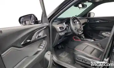 Chevrolet TrailBlazer 2022 1.3 Автомат в Москве № 262284, миниатюра 3