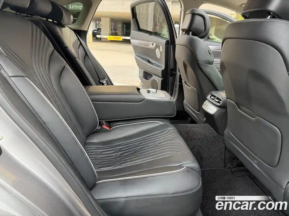 Genesis G80 2023 2.5 Автомат в Москве № 26736, фото 17