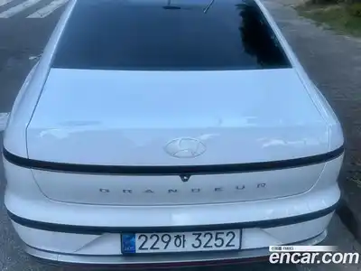 Hyundai Grandeur 2025 1.6 Автомат в Москве № 2708, миниатюра 2