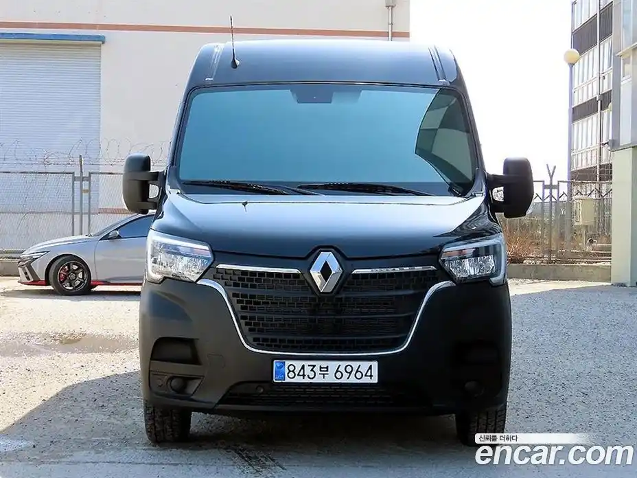 Renault Master 2024 2.3 Механическая в Москве № 276958, фото 1