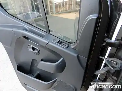 Renault Master 2024 2.3 Механическая в Москве № 276958, миниатюра 12