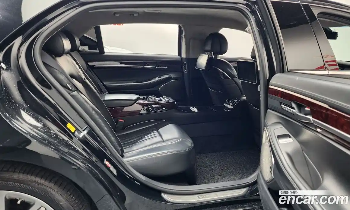 Genesis EQ900 2016 5.0 Автомат в Москве № 27832, фото 12