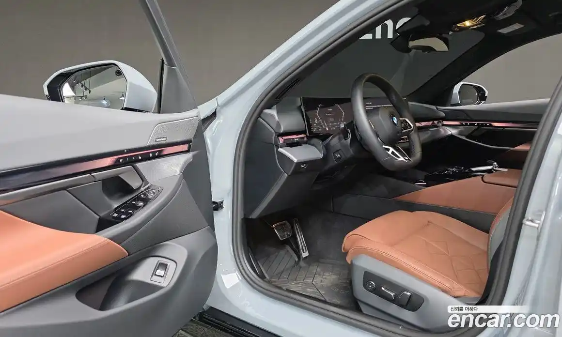 BMW 5-Series 2025 2.0 Автомат в Москве № 278569, фото 12