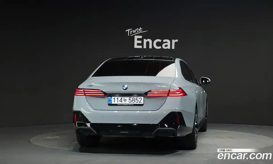 BMW 5-Series 2025 2.0 Автомат в Москве № 278569, фото 4