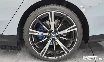 BMW 5-Series 2025 2.0 Автомат в Москве № 278569, миниатюра 5