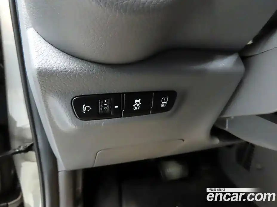 Kia Morning 2021 1.0 Автомат в Москве № 287863, фото 15