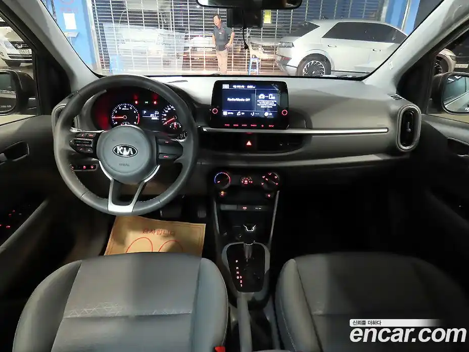 Kia Morning 2021 1.0 Автомат в Москве № 287863, фото 5