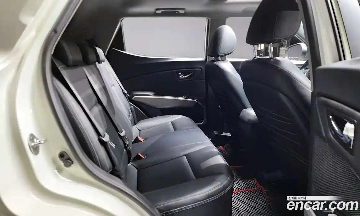 SsangYong TIBOLI 2016 1.6 Автомат в Москве № 291005, фото 16