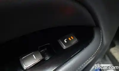 SsangYong Rexton 2018 2.2 Автомат в Москве № 291448, миниатюра 2