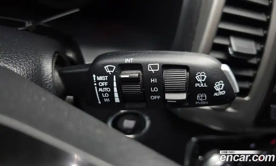 SsangYong Rexton 2018 2.2 Автомат в Москве № 291448, фото 9