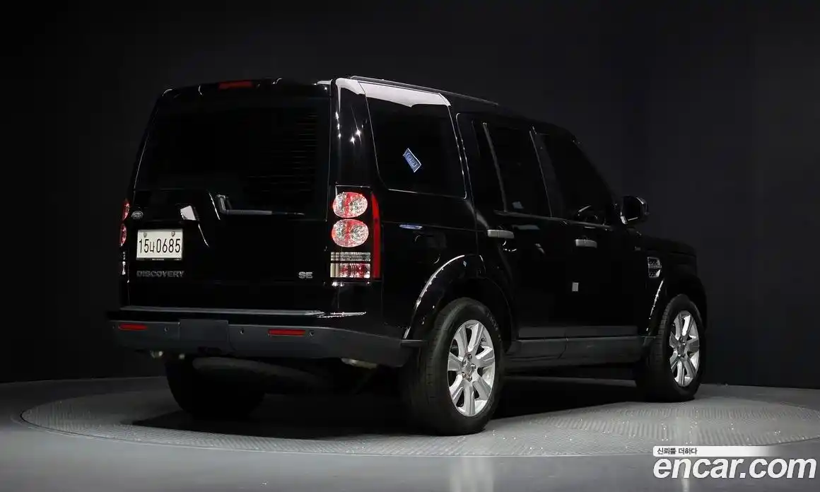 Land Rover Discovery 2016 3.0 Автомат в Москве № 298314, фото 2