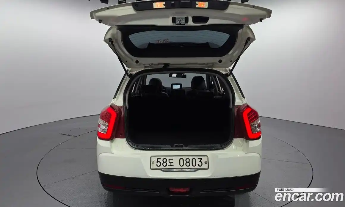 SsangYong TIBOLI 2016 1.6 Автомат в Москве № 30596, фото 18