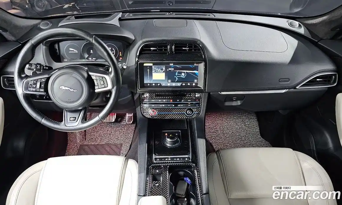 Jaguar F-Pace 2017 3.0 Автомат в Москве № 320217, фото 15