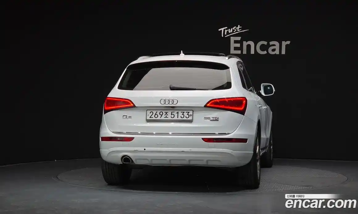 Audi Q5 2016 2.0 Автомат в Москве № 325713, фото 4