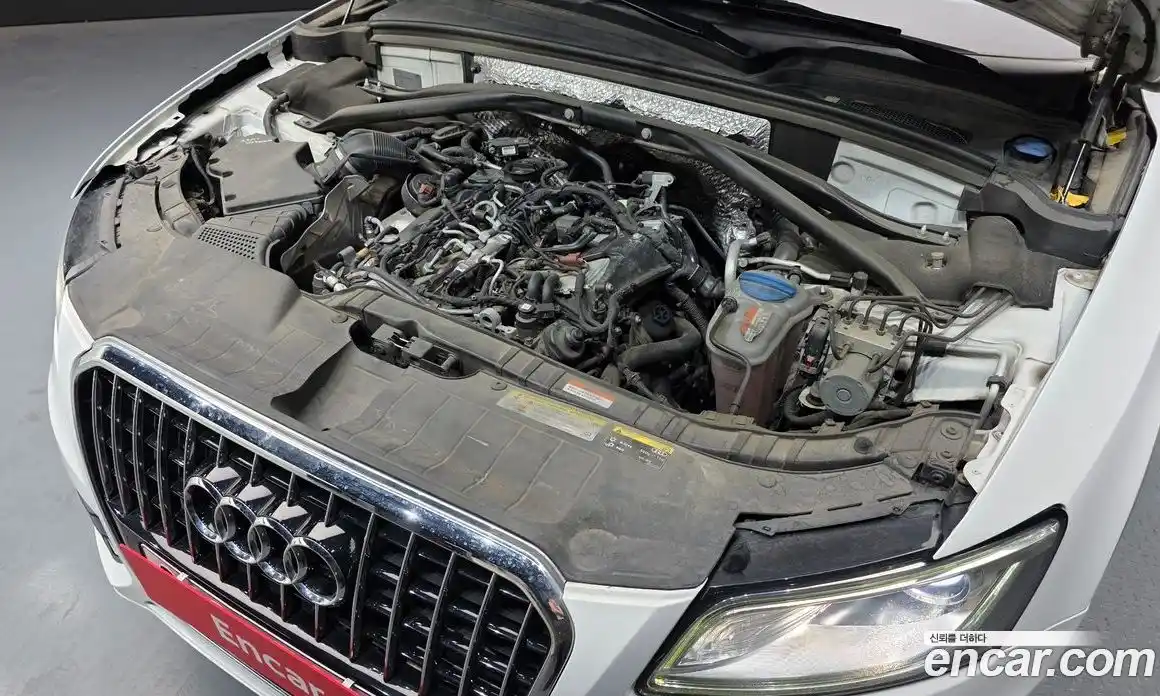 Audi Q5 2016 2.0 Автомат в Москве № 325713, фото 6