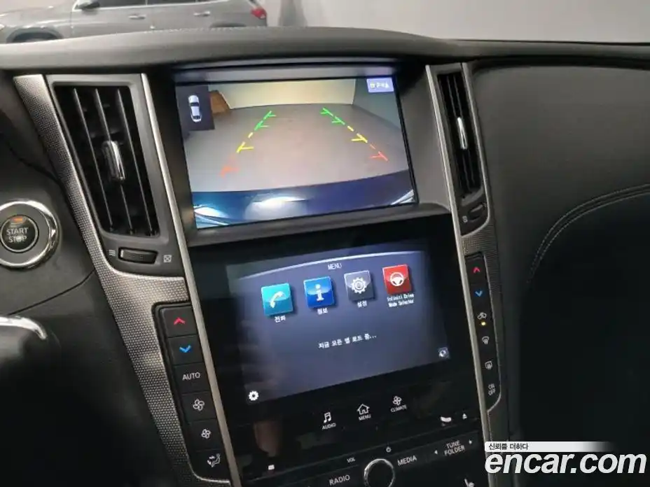 Infiniti Q50 2018 3.5 Автомат в Москве № 326759, фото 14