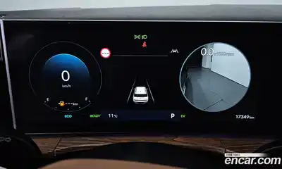 Hyundai Santa Fe 2025 1.6 Автомат в Москве № 334749, миниатюра 11