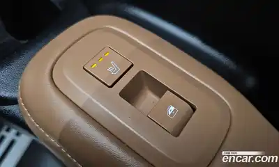 Hyundai Santa Fe 2025 1.6 Автомат в Москве № 334749, миниатюра 4