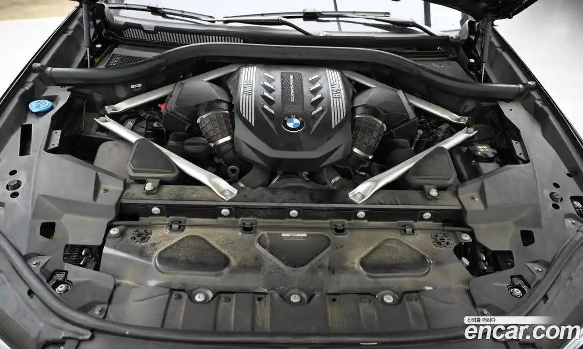 BMW X5 2022 4.4 Автомат в Москве № 335640, фото 6