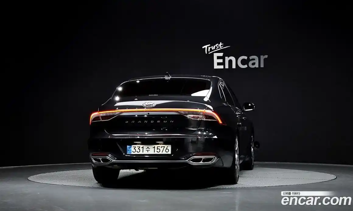 Hyundai Grandeur 2022 2.5 Автомат в Москве № 336076, фото 13