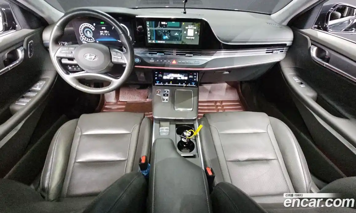 Hyundai Grandeur 2022 2.5 Автомат в Москве № 336076, фото 19