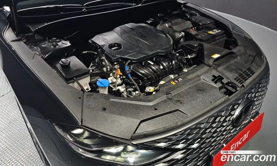 Hyundai Grandeur 2022 2.5 Автомат в Москве № 336076, фото 20