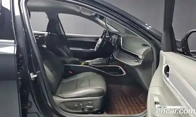 Hyundai Grandeur 2022 2.5 Автомат в Москве № 336076, миниатюра 4