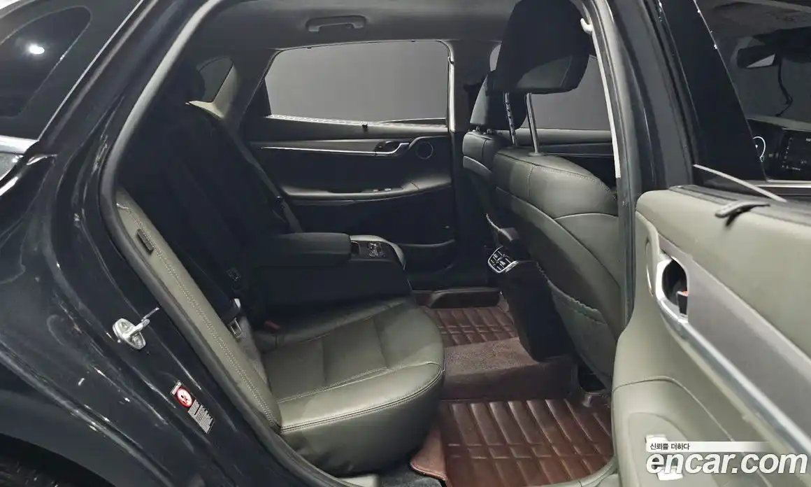 Hyundai Grandeur 2022 2.5 Автомат в Москве № 336076, фото 5