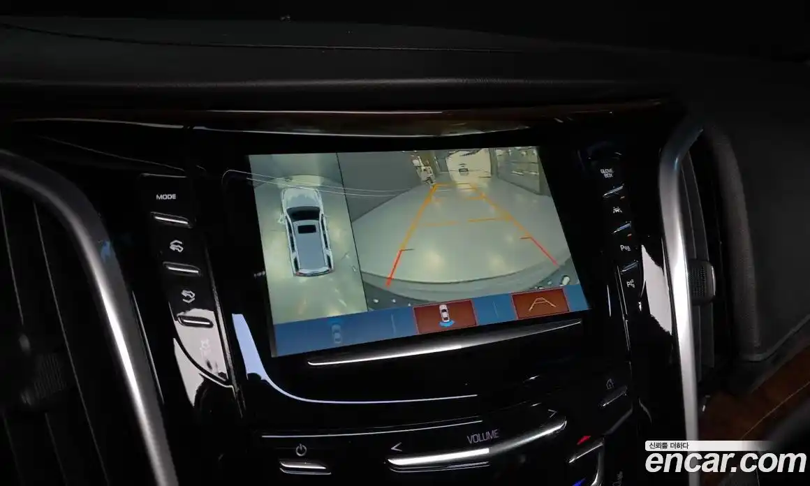 Cadillac Escalade 2018 6.2 Автомат в Москве № 337081, фото 17