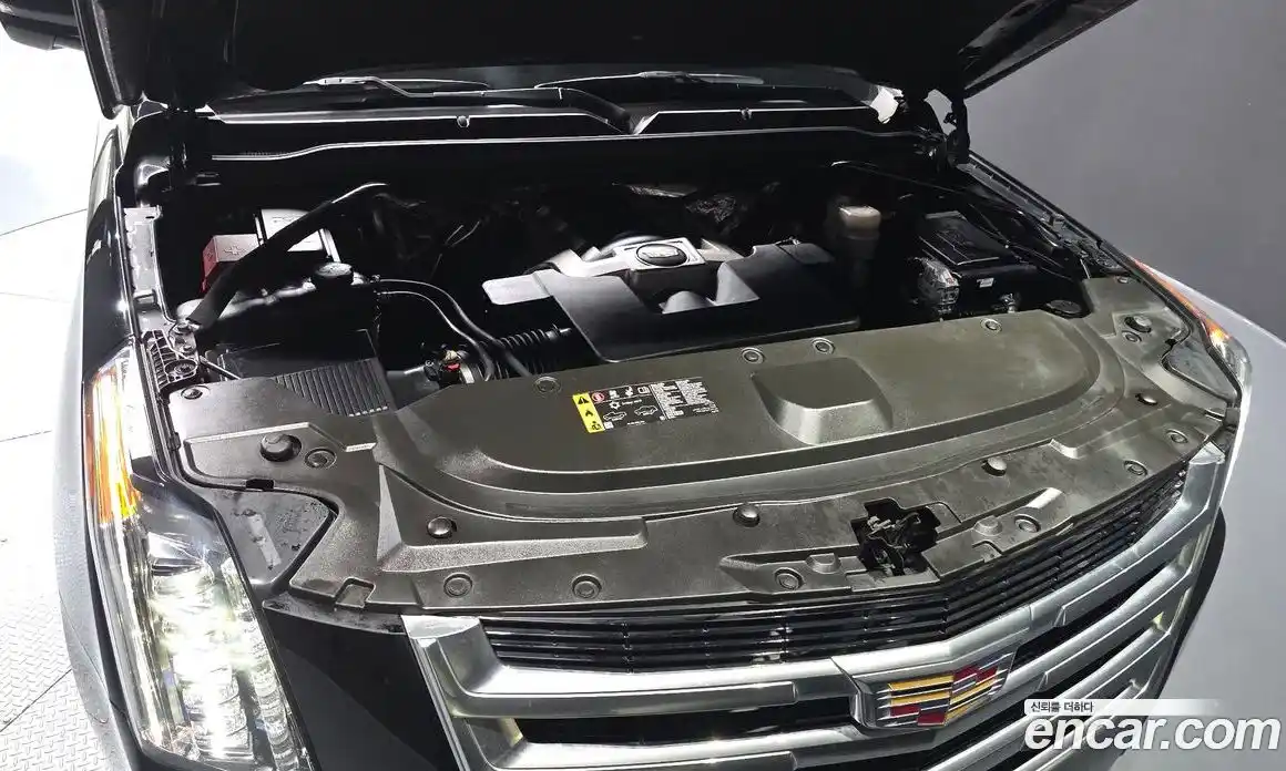 Cadillac Escalade 2018 6.2 Автомат в Москве № 337081, фото 20