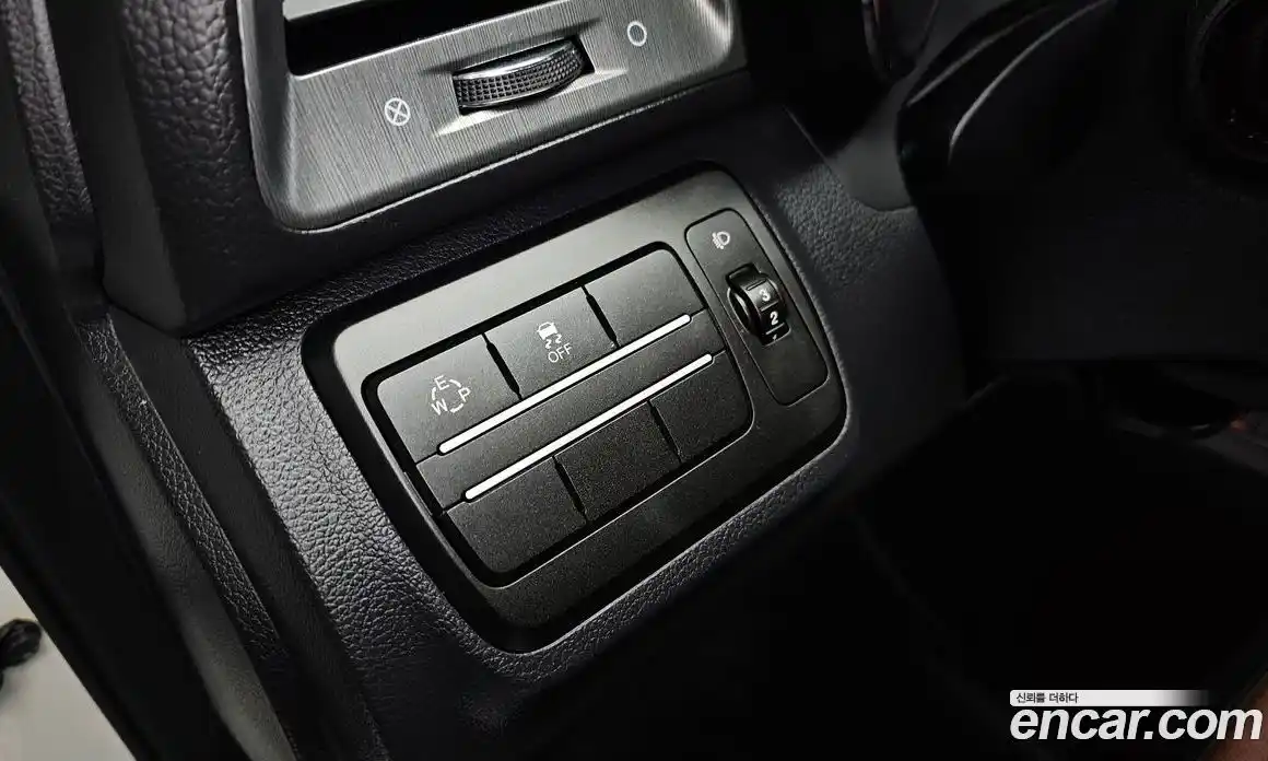 SsangYong TIBOLI 2018 1.6 Автомат в Москве № 341321, фото 18