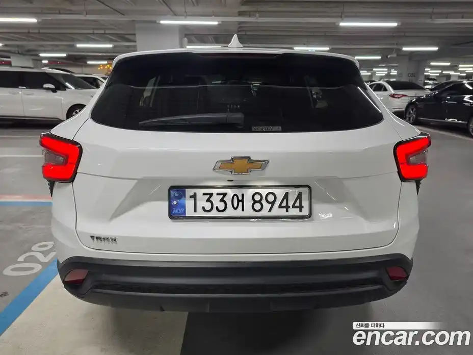 Chevrolet Trax 2024 1.2 Автомат в Москве № 354680, фото 3