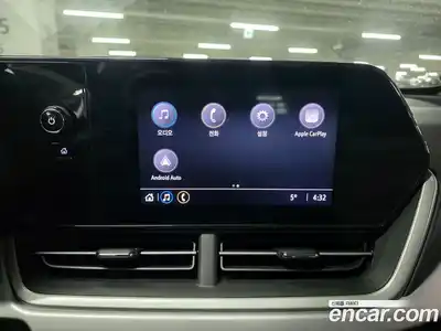 Chevrolet Trax 2024 1.2 Автомат в Москве № 354680, миниатюра 9