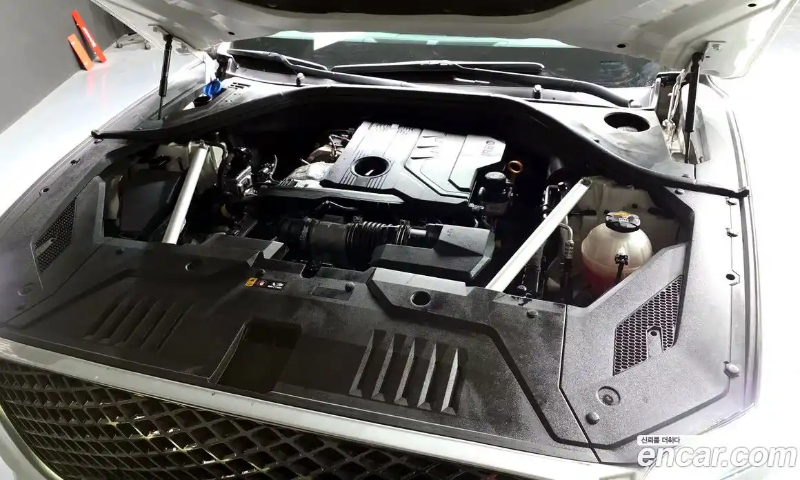 Genesis GV70 2021 2.2 Автомат в Москве № 365732, фото 6