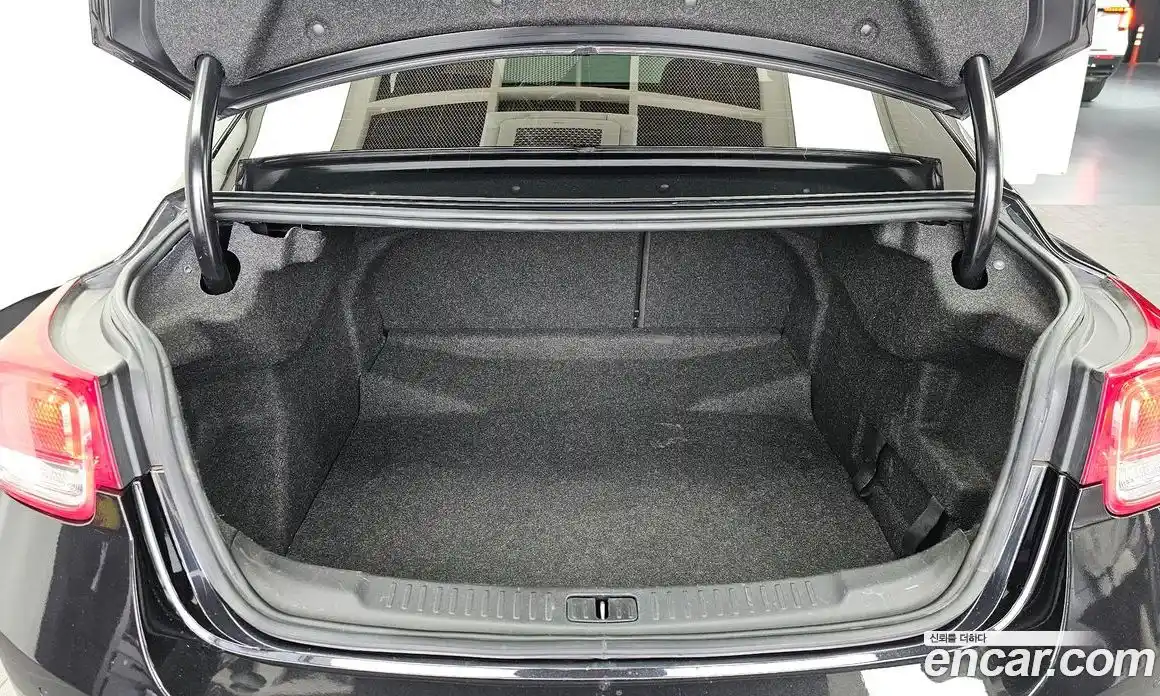 Chevrolet Malibu 2015 2.0 Автомат в Москве № 37114, фото 6