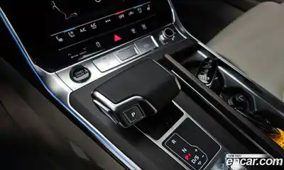 Audi A6 2025 2.0 Автомат в Москве № 372758, миниатюра 9