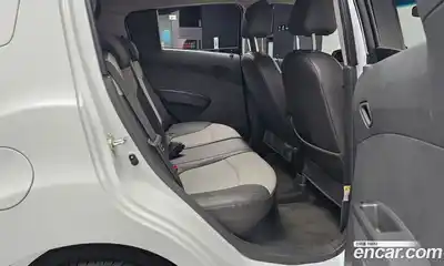 Chevrolet Spark 2012 1.0 Автомат в Москве № 37904, миниатюра 12