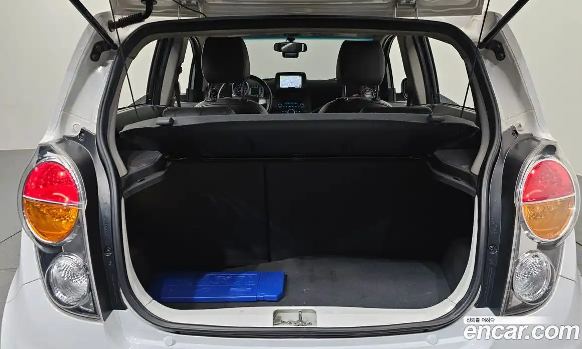 Chevrolet Spark 2012 1.0 Автомат в Москве № 37904, фото 19