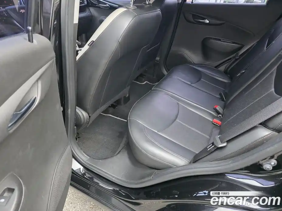 Chevrolet Spark 2017 1.0 Автомат в Москве № 381511, фото 15