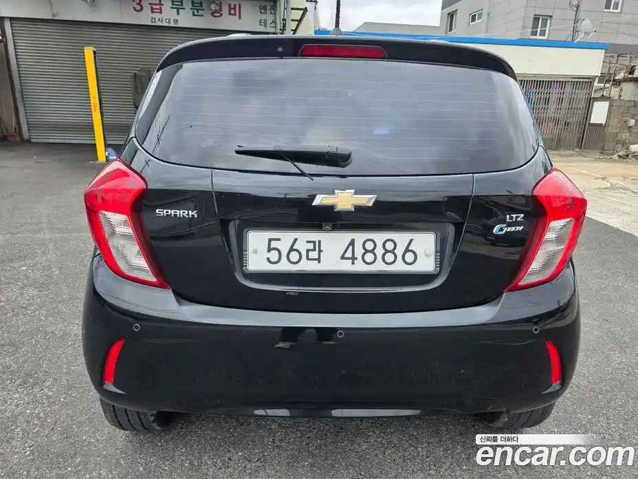 Chevrolet Spark 2017 1.0 Автомат в Москве № 381511, фото 4
