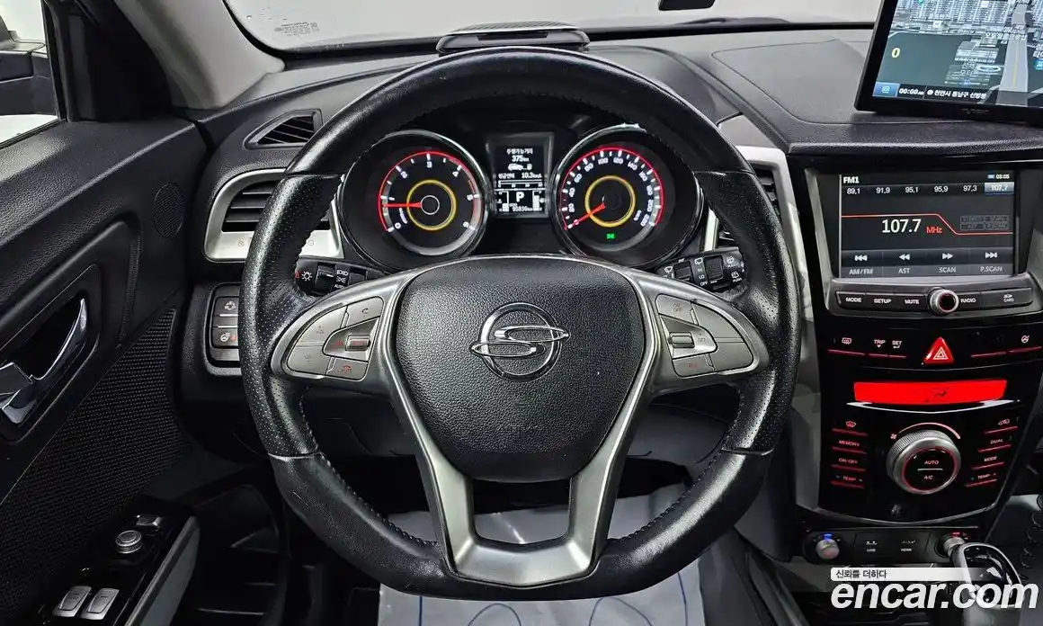 SsangYong TIBOLI 2016 1.6 Автомат в Москве № 388243, фото 14