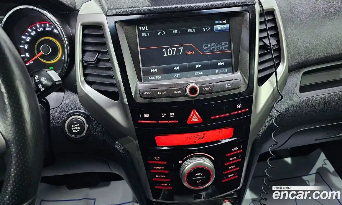 SsangYong TIBOLI 2016 1.6 Автомат в Москве № 388243, фото 16