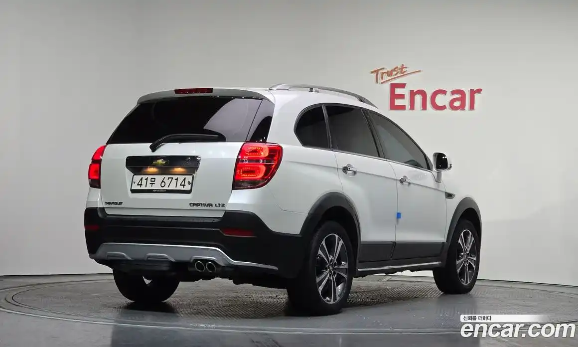 Chevrolet Captiva 2016 2.0 Автомат в Москве № 39203, фото 14